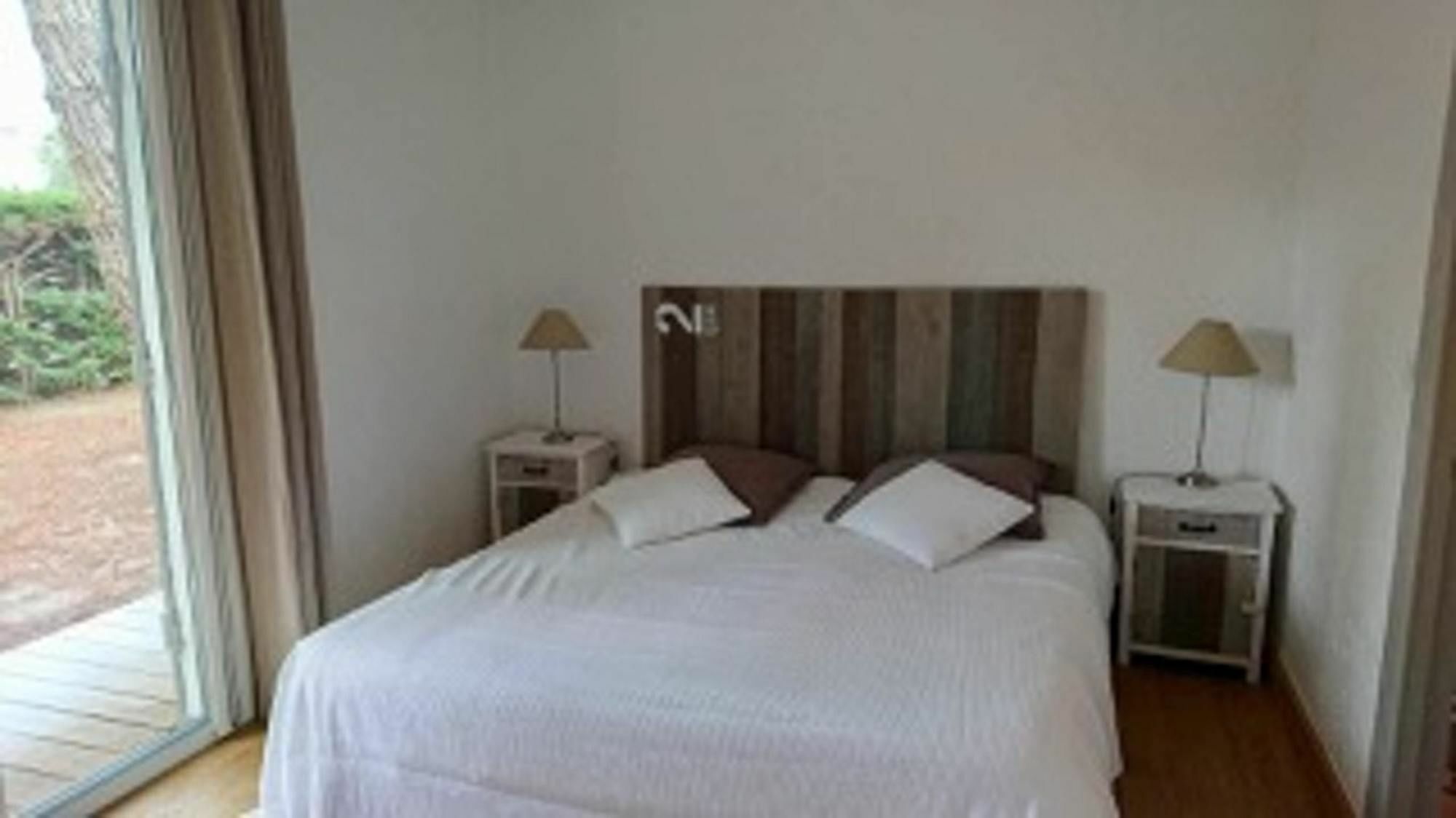House With 4 Rooms In Arcachon With Enclosed Garden Экстерьер фото